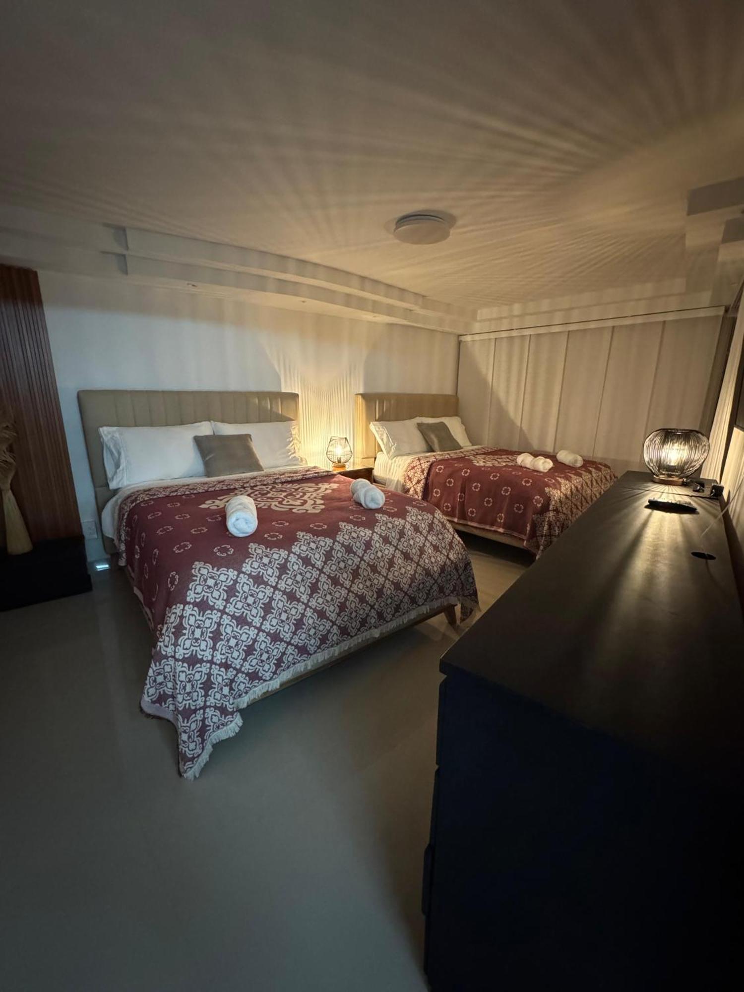 Lujoso Con Vistas Al Mar Y Excelente Ubicacion En Apartamento San Andrés